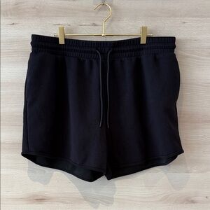 Zella Women's Black Athletic Shorts